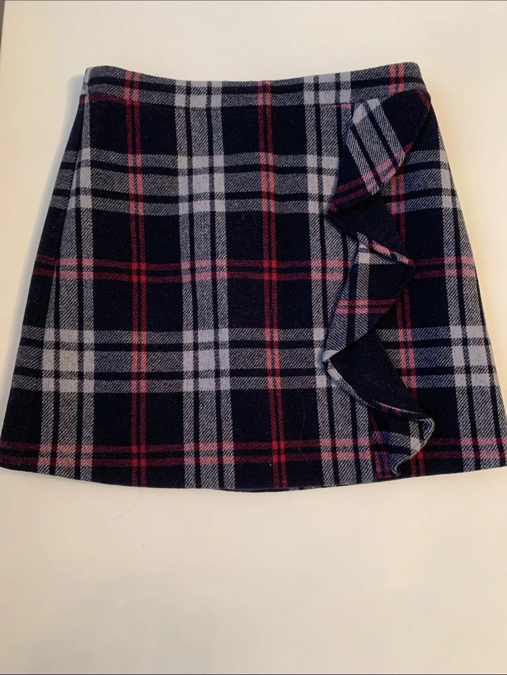 J.Crew Wool Blend Plaid Ruffle Mini Skirt in Navy and Red Size 4